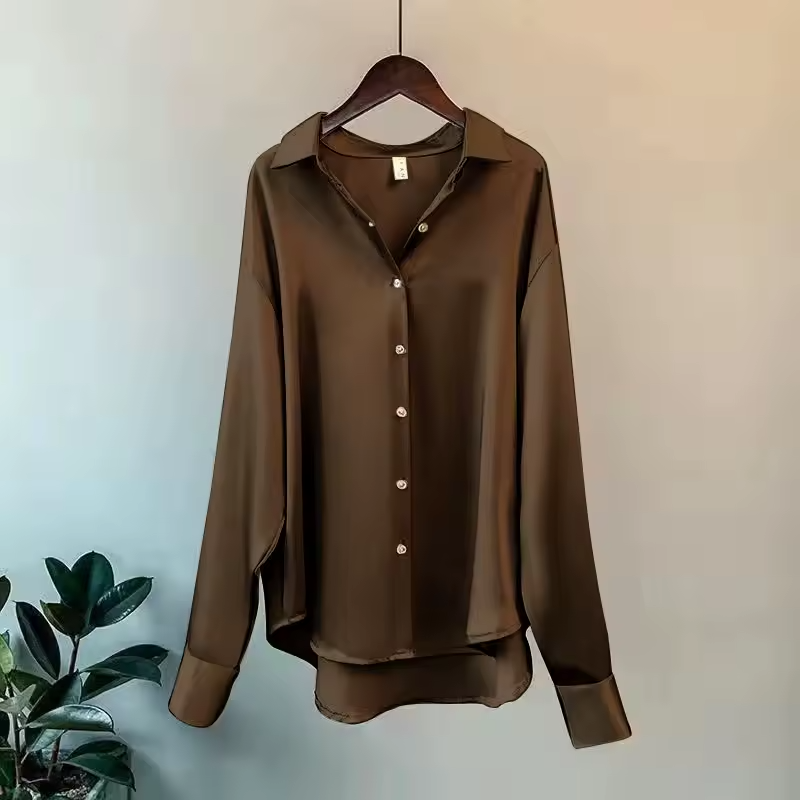 Laura – Blusa Satinada de Corte Oversize Mujer