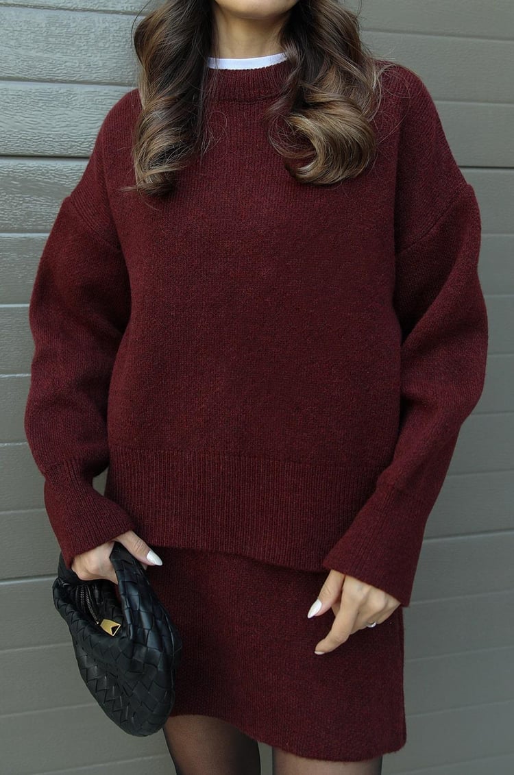 Inés – Conjunto de Punto con Falda para Mujer
