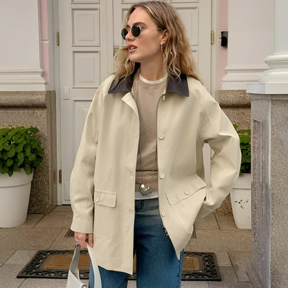 Isabel - Chaqueta ligera con cuello contrastante y bolsillos mujer