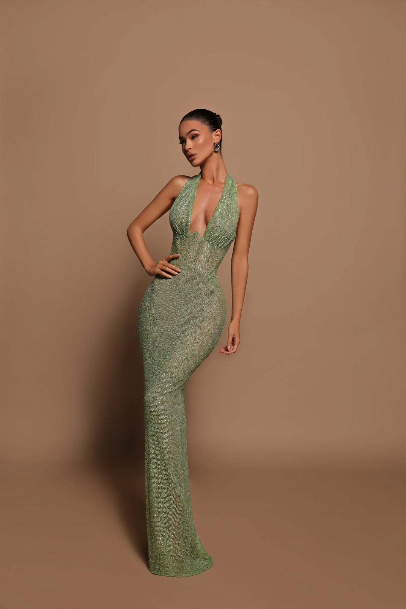 Sofía - Vestido de noche ajustado con escote profundo para mujer