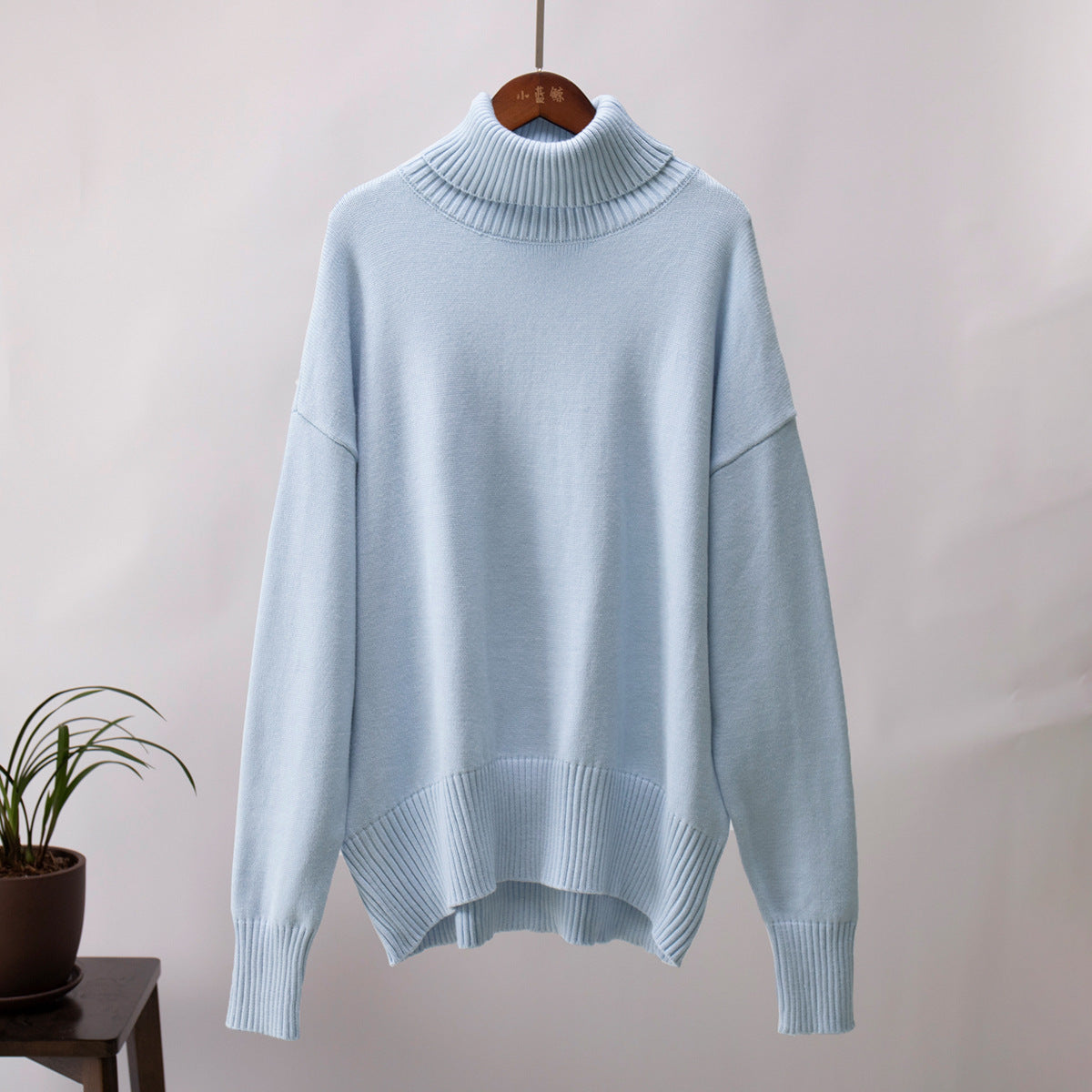 Paula - Suéter verde de cuello alto oversize para mujer
