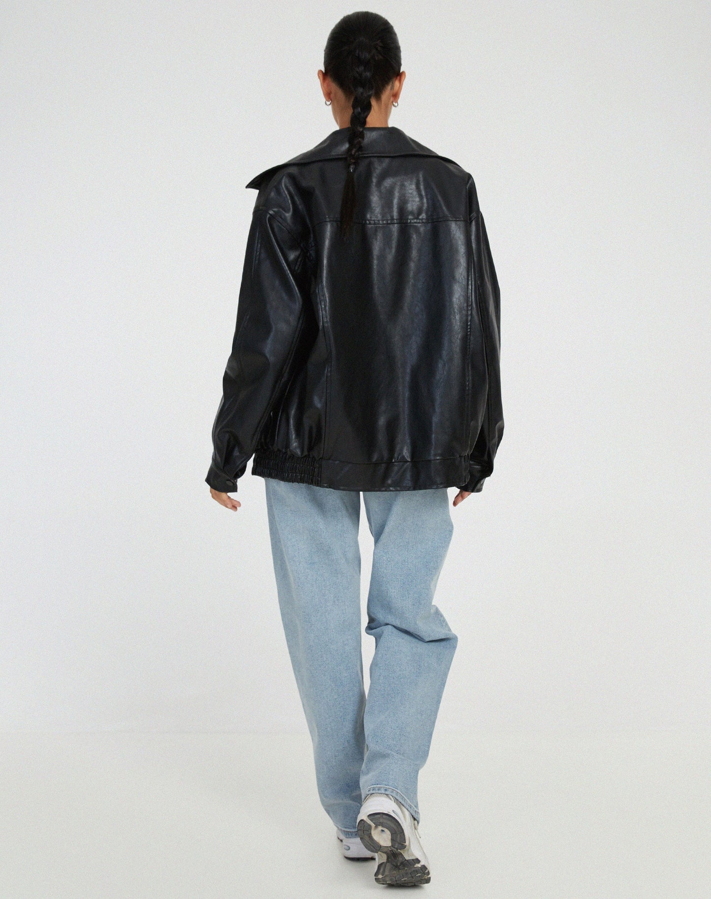 Daniela - Chaqueta oversize de mujer en cuero con bolsillos
