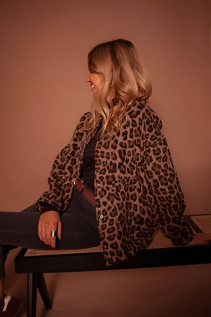 Camila - Chaqueta de mujer con estampado animal print y botones