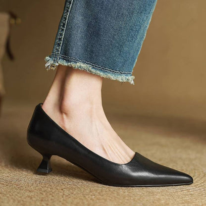 Isabella - Zapatos de mujer en cuero con punta fina