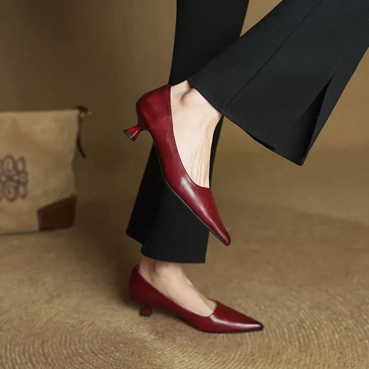 Isabella - Zapatos de mujer en cuero con punta fina