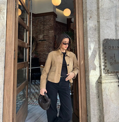 Adriana - Chaqueta corta efecto ante con botones mujer
