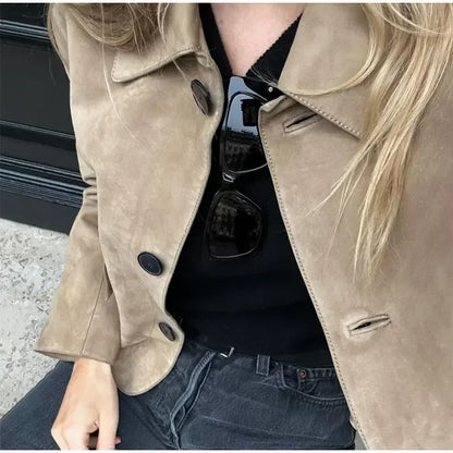 Adriana - Chaqueta corta efecto ante con botones mujer