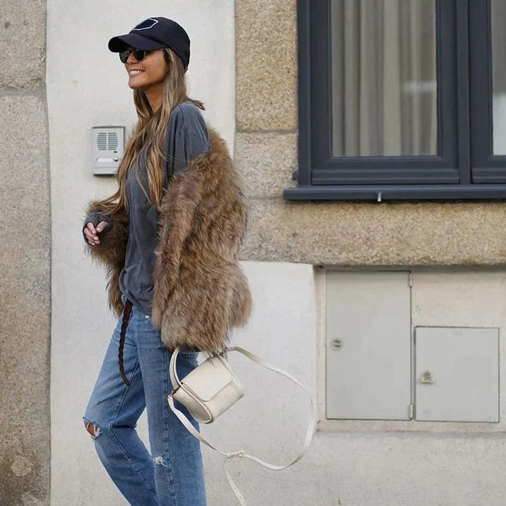 Sofía - Chaqueta de pelo sintético para mujer