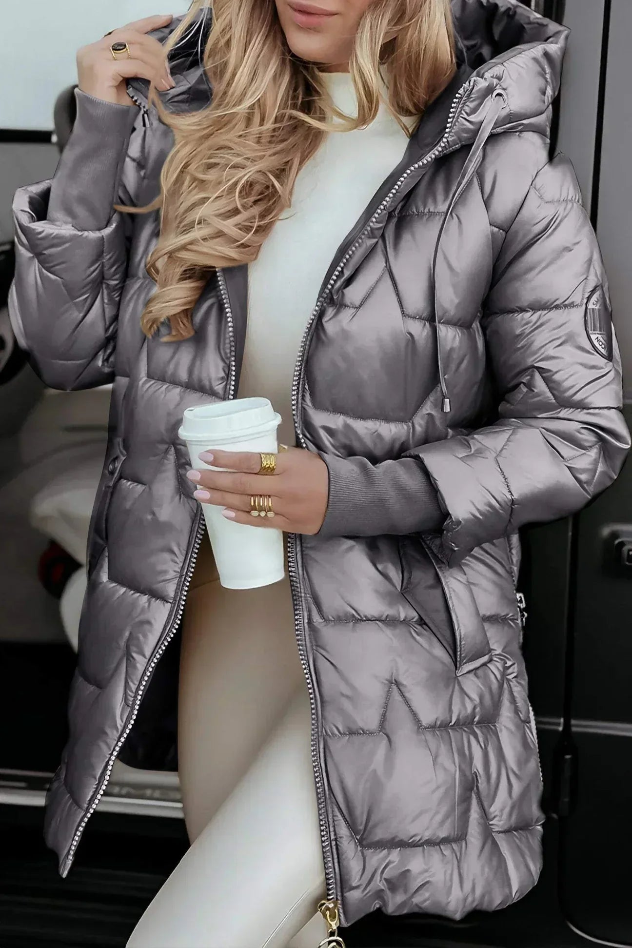 Valentina - Chaqueta acolchada de mujer con capucha
