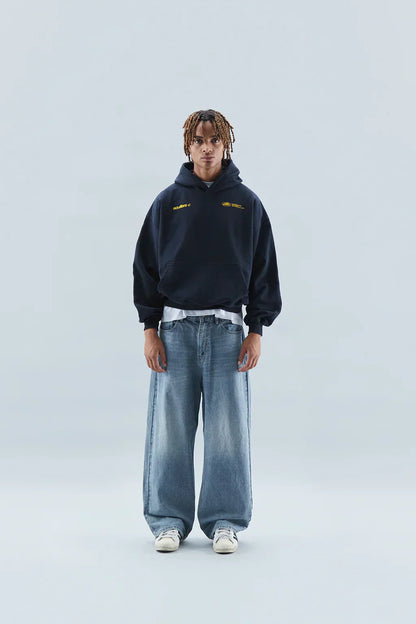 Paula - Sudadera cropped con capucha y pantalón vaquero ancho para mujer